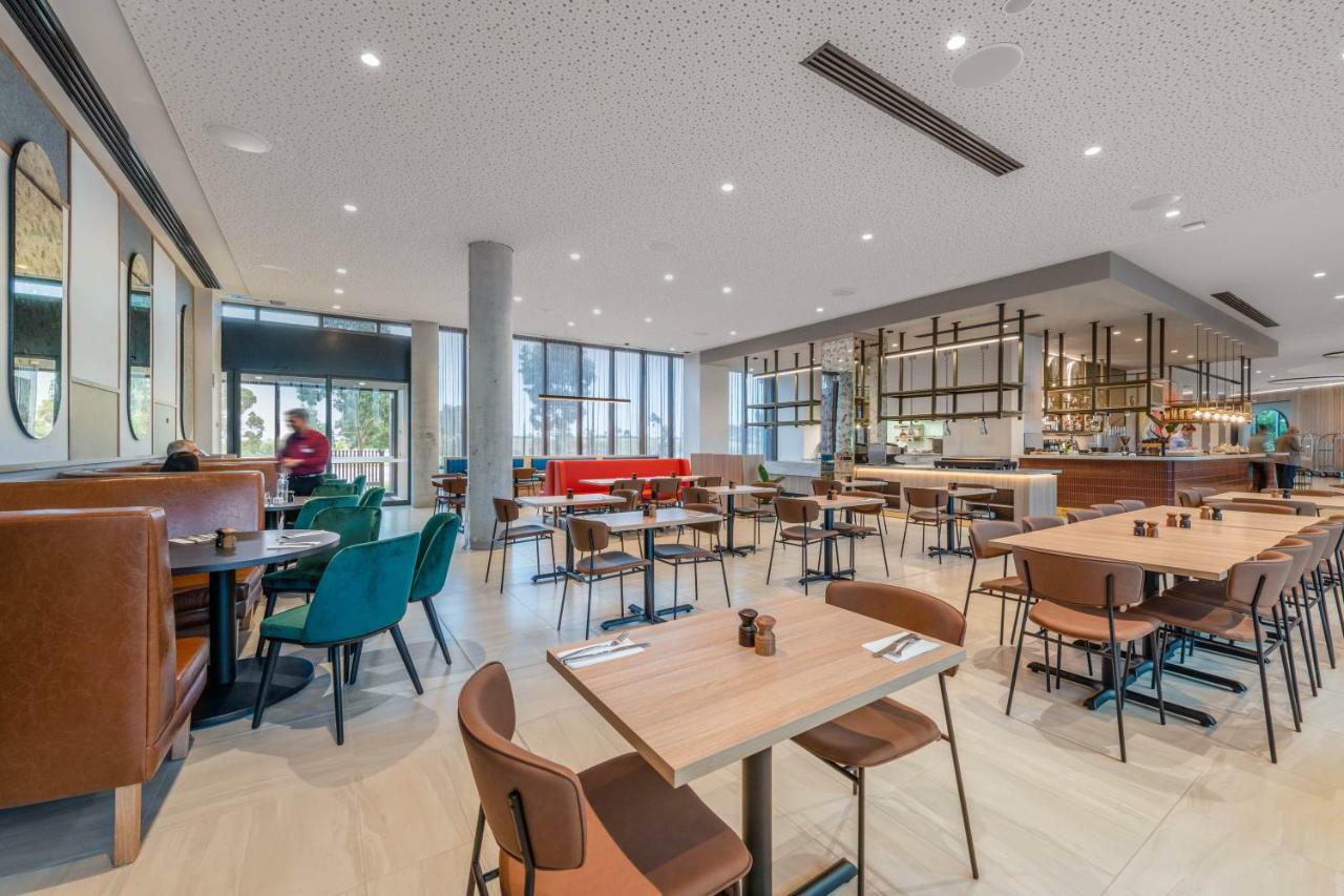 Mantra Melbourne Epping Hotel Екстериор снимка